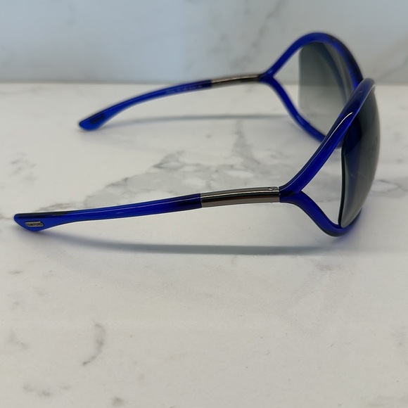 Tom Ford Sunglasses - Picture 8 of 15